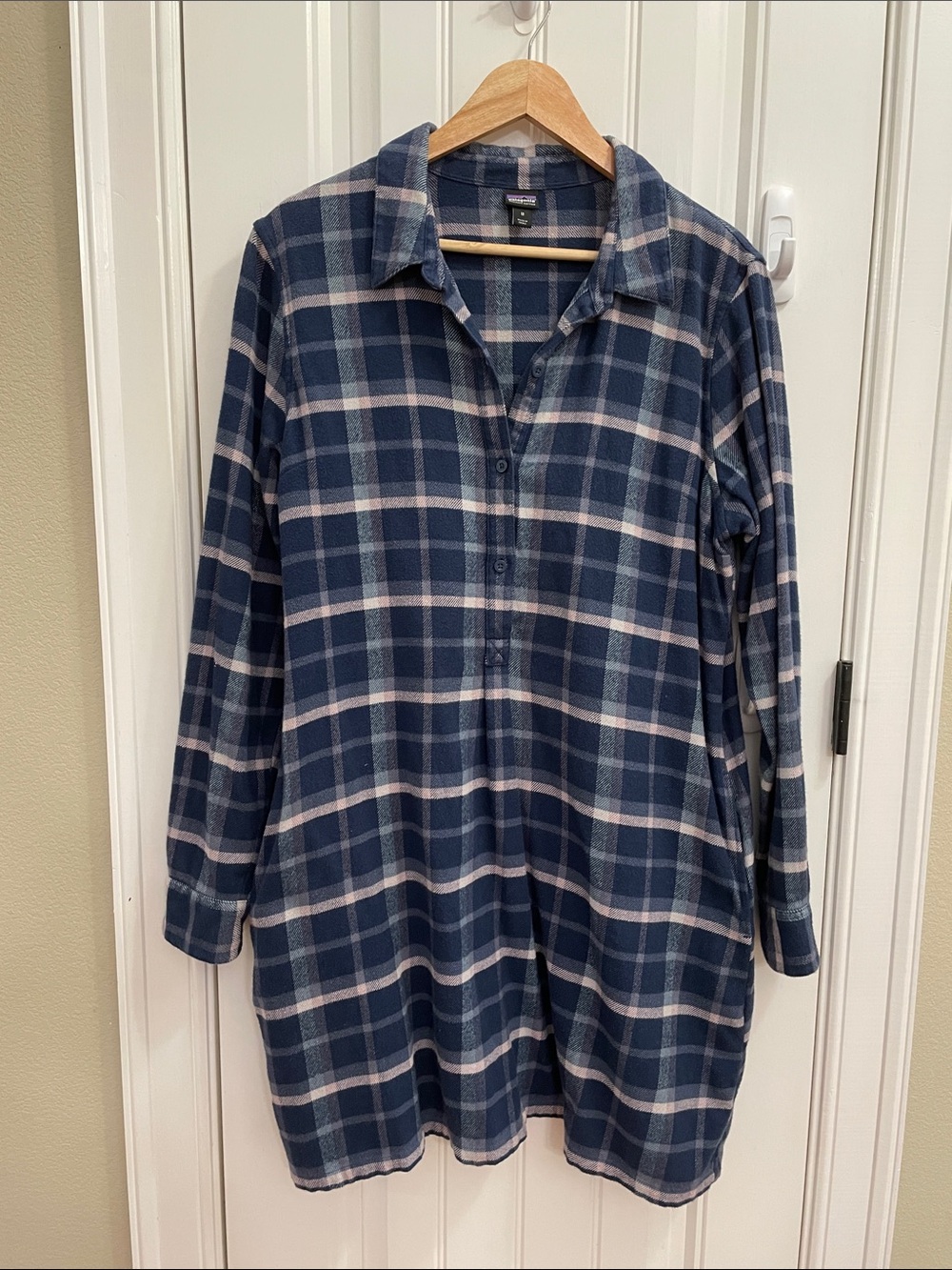 Patagonia Blue Flannel Plaid Long-Sleeve Shirt Dress